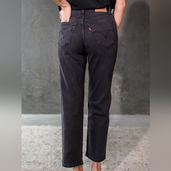 Levi's Ribcage Straight Just a Sec Nwt Sz 28 - Picture 6 of 16